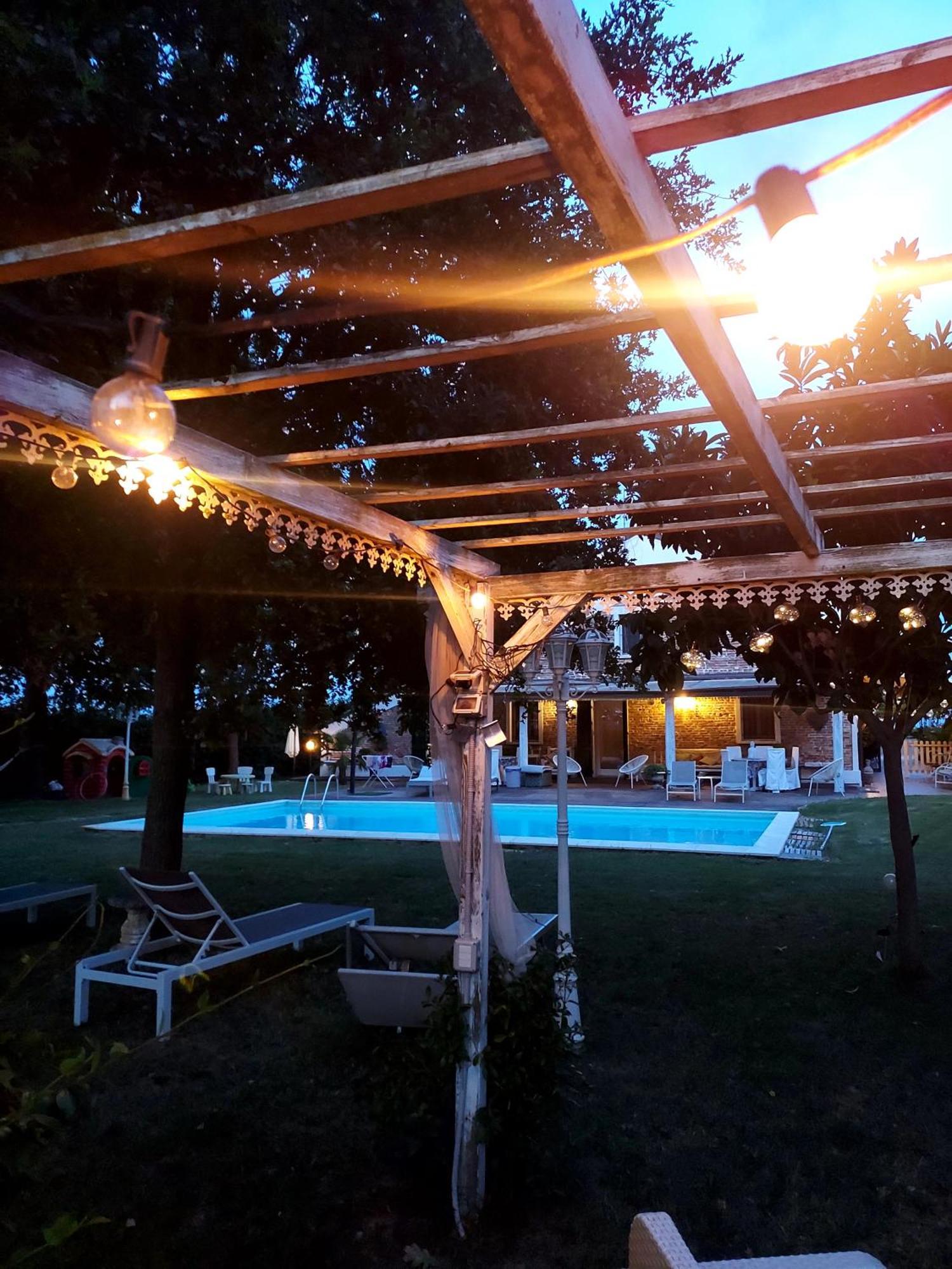B&B Abracadabra Ghibullo Exteriör bild